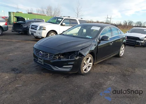 2014 Volvo S60 T5 from USA, damaged, VIN YV1612FS4E1285938